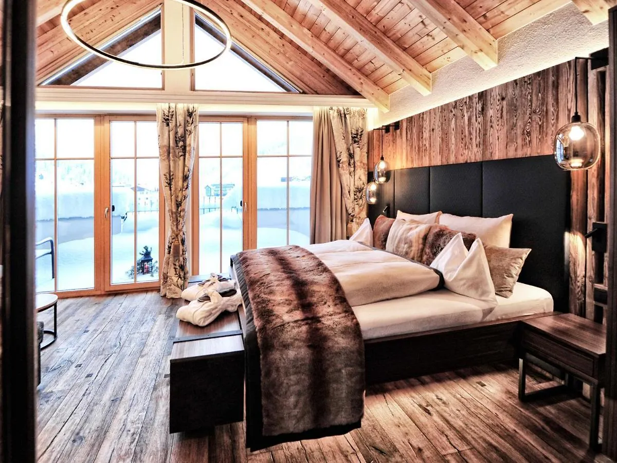 **** Hotel Salnerhof Superior Lifestyle Resort Ischgl Österreich