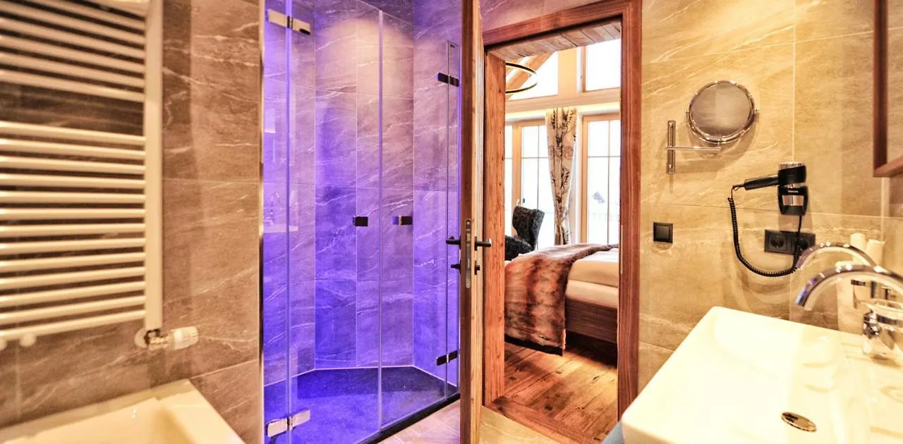 Salnerhof Superior Lifestyle Resort Ischgl Hotel
